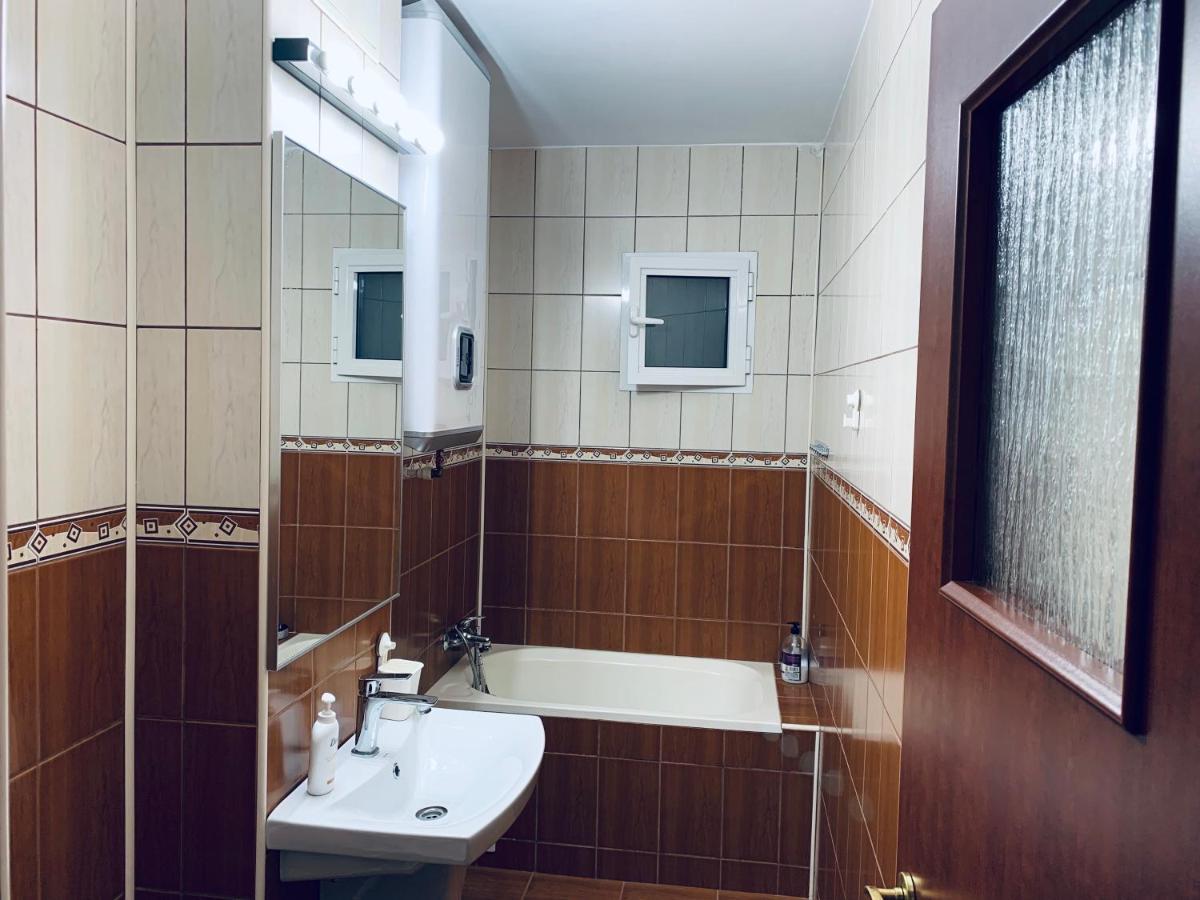 Ana Center Apartment 加拉茨 外观 照片